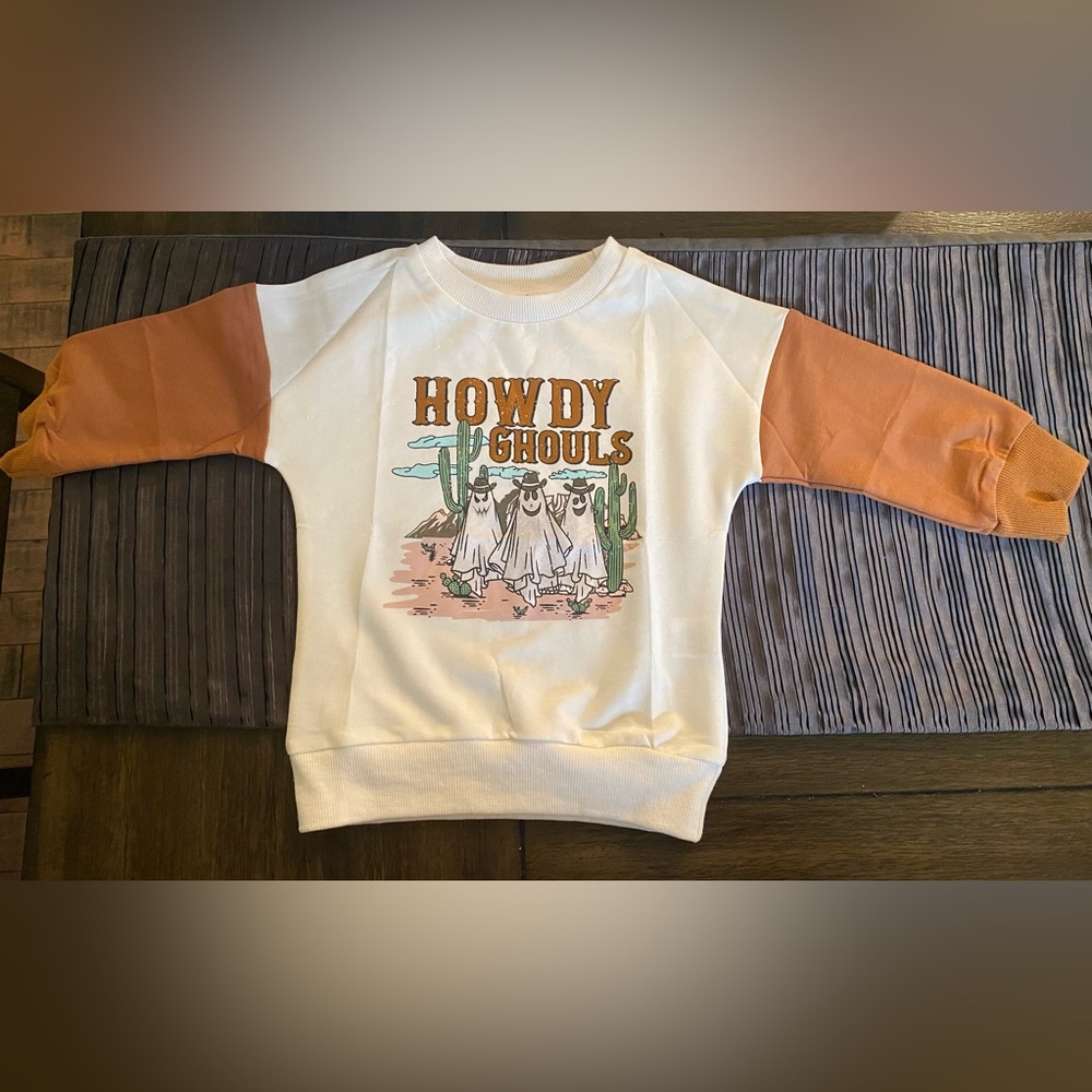 New Cute Halloween Ghost 👻 Toddler Crewneck “Howdy Ghouls”